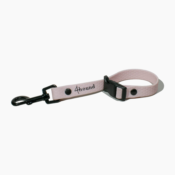 Hexa leash holder